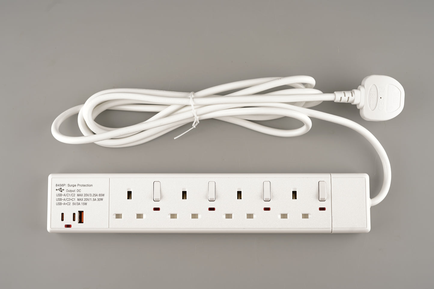 USB 65W PD3.0 真正快充 4位 獨立開關拖板 配3米電線 – 白色